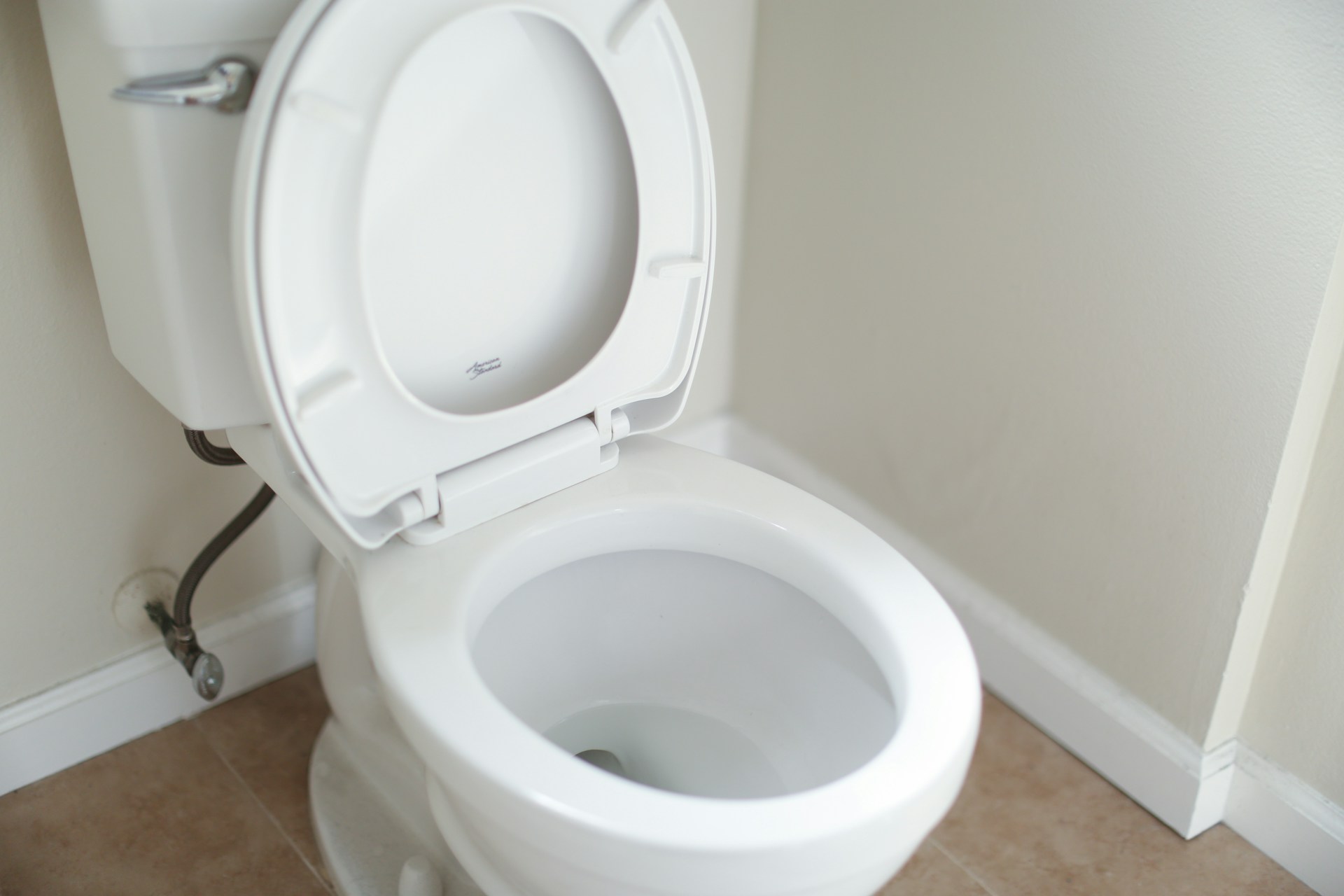 toilet bowl bubbling